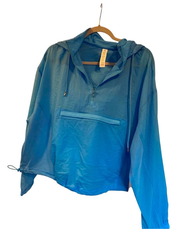 ALO Yoga Jackets & Blazers - NWT Alo Yoga 1/4 Zip Go Time Pullover AZURE BLUE Size: Medium
